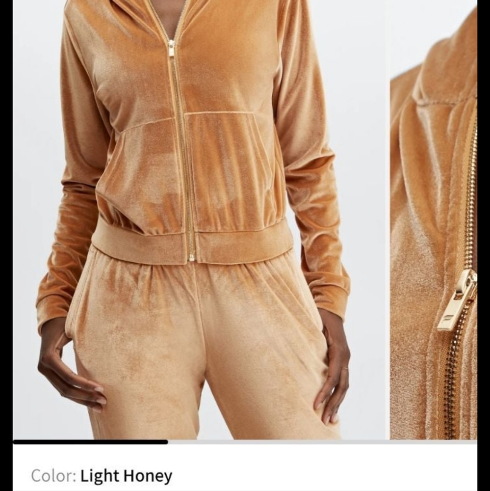 Fabletics Velour Hoodie NWT/Medium